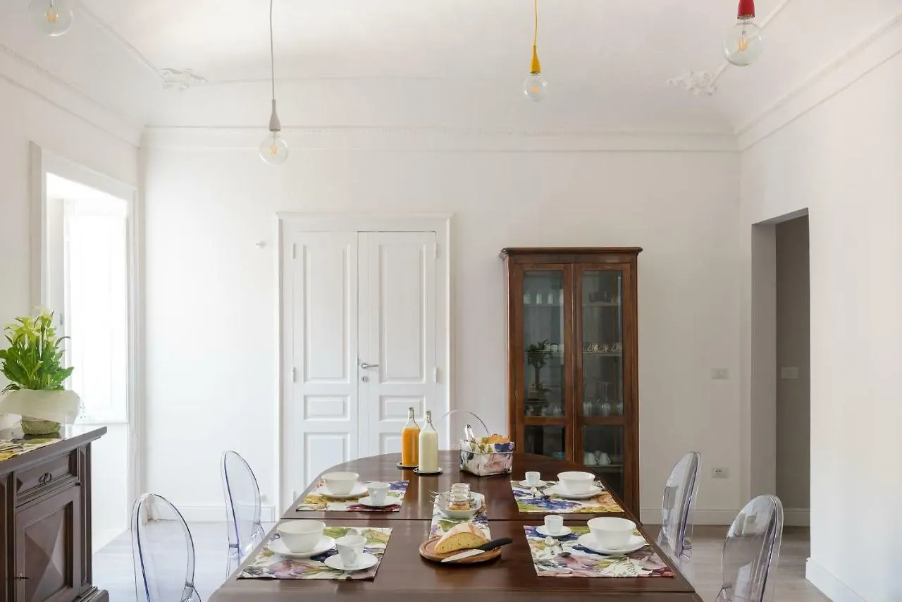 D-Home Ortigia Syracuse Bed & Breakfast