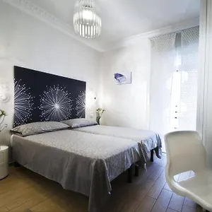 ** Guest house Domus Diana Italy